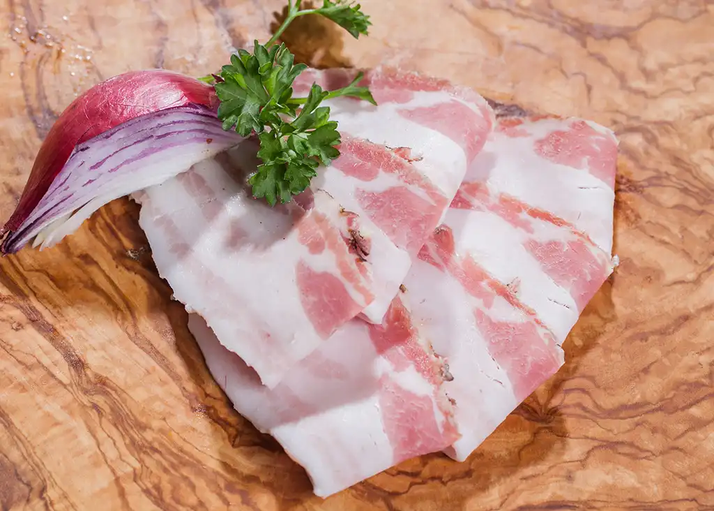 Bauerngeräuchertes vom Bauch
