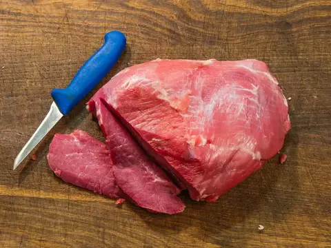 Kalbsoberschale im Stück