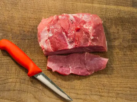 Schweinehüftsteak geschn.