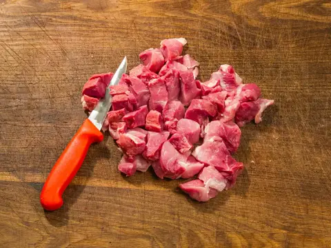 Schweineschulter geschn. Gulasch