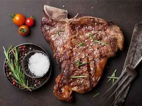 Clubsteak Bone Aqua-aged im Ofen